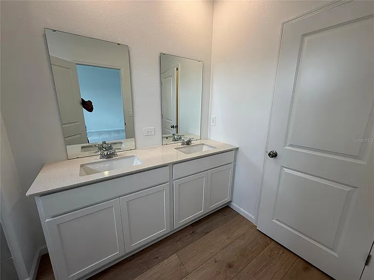 5151 Loyalty Dr — Photo 16