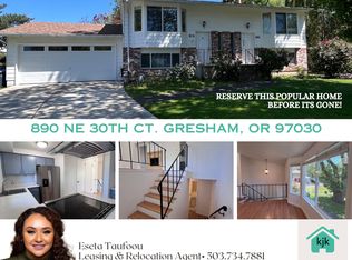 876-890 NE 30th Ct #CLA890, Gresham, OR 97030