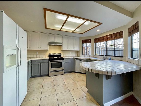 5th image of 1527 Chihong Dr