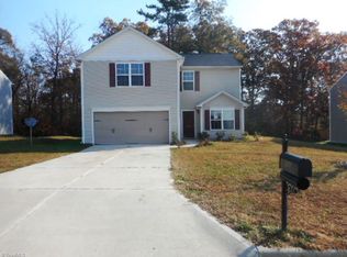 229 Rosemary Dr, Burlington, NC 27215