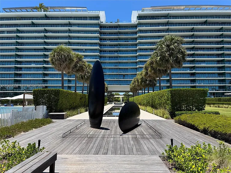 350 Ocean Dr #406N — Photo 39