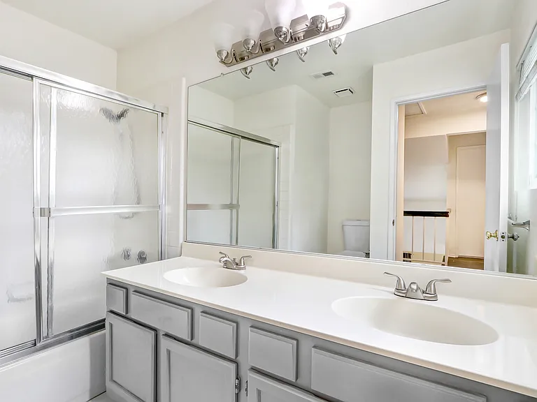 11130 Charleston St — Photo 7