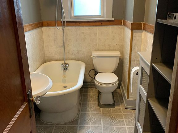 3rd image of 88 Kenosha St #2