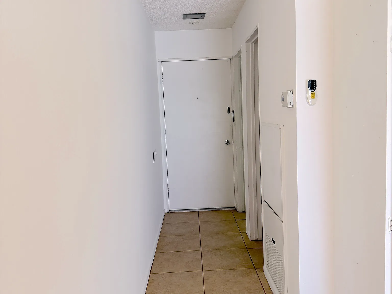 1 bed, 755 sqft, $1,700 — Photo 3