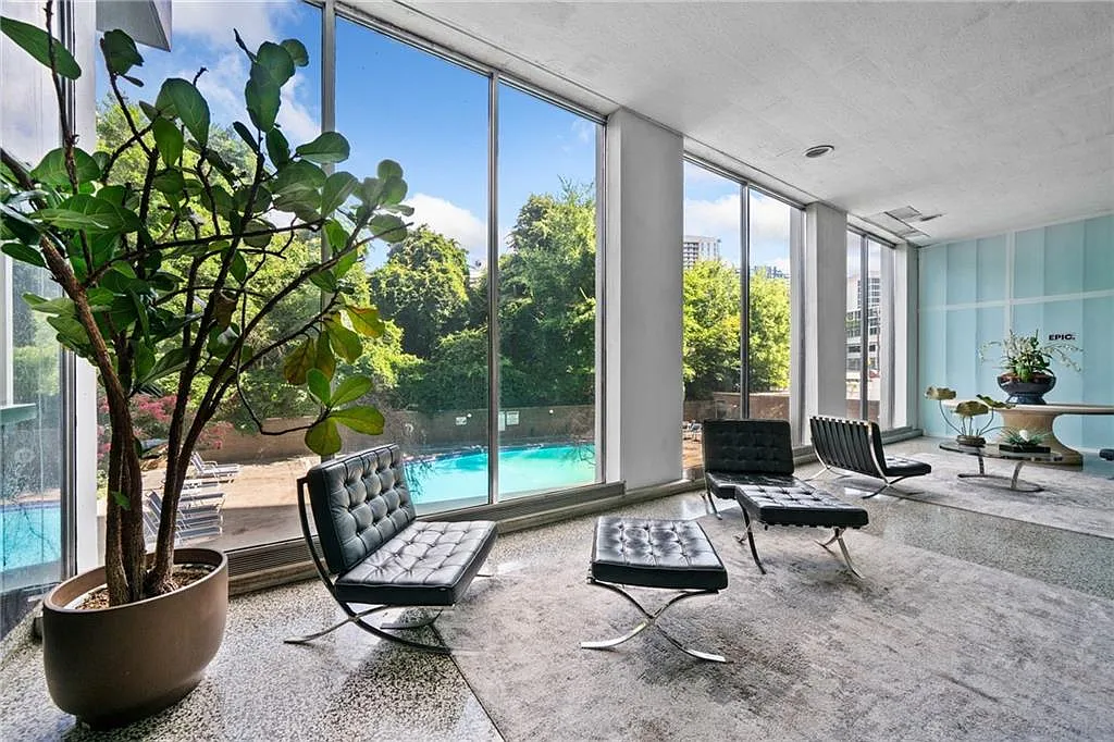 1 bed, 1.0 bath, 850 sqft, $1,850 — Photo 2