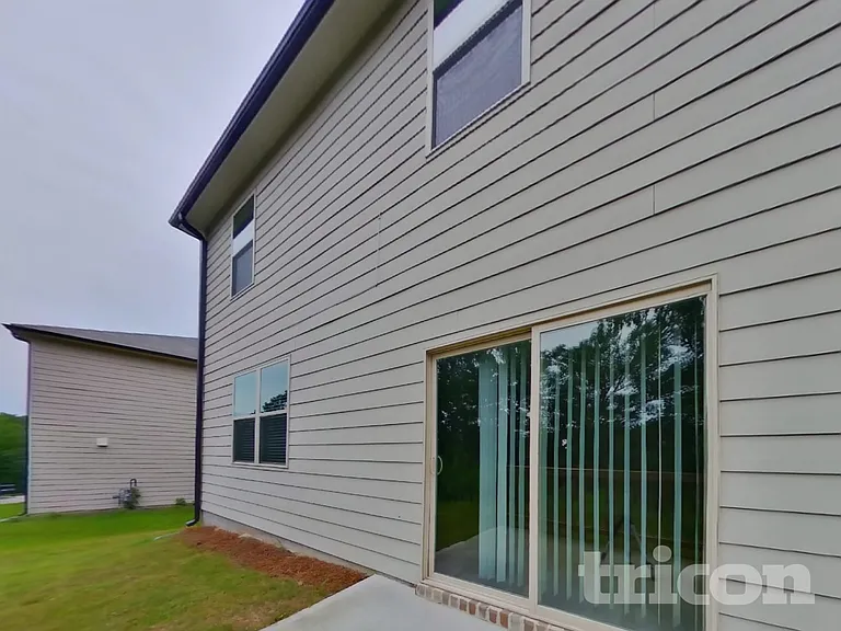 83 Leyland Ct — Photo 18