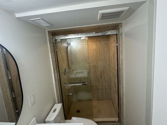 5th image of 12 Brethby St #Basement