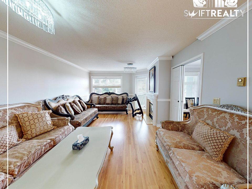 02_204-121-29_Street_W_Luxury_Living_09262024