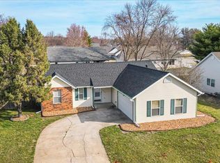 3285 Springbrook Dr, Shiloh, IL 62221