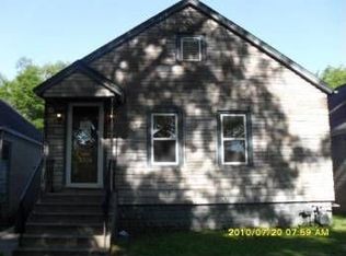 1826 Laurel Ave, Evanston, IL 60201