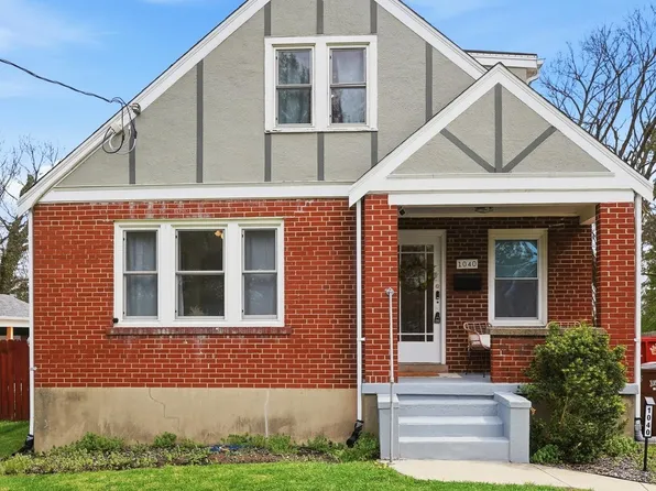 1040 Burns Ave, Wyoming, OH 45215