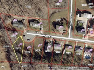 239 Ingle St #10, Siler City, NC 27344