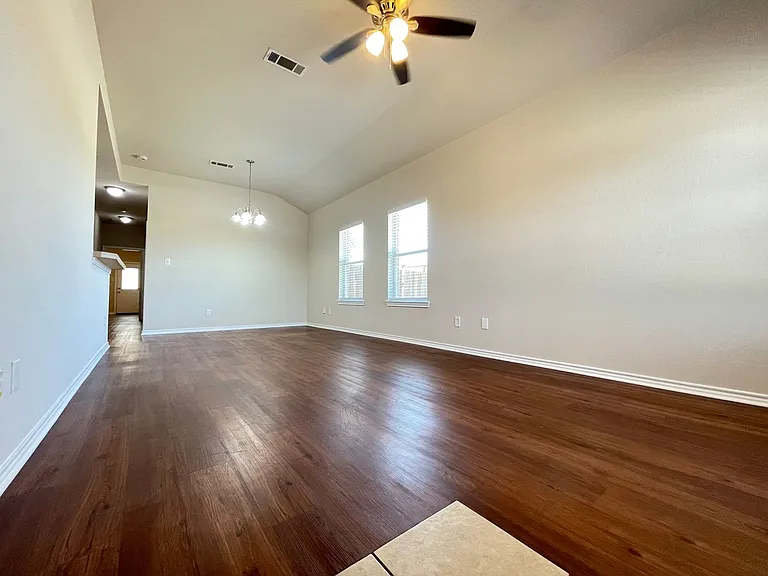 5900 Lovingham Ct — Photo 29