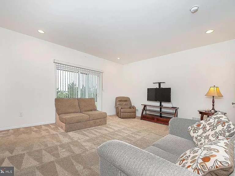 1649 W Matisse Dr — Photo 17