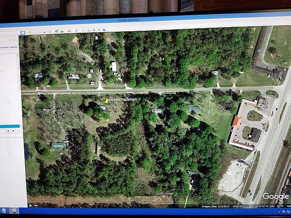 3rd image of 1588 NW County Road 125