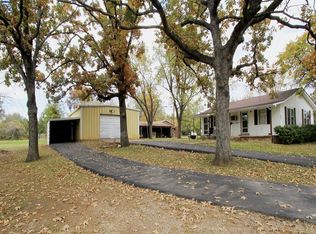 138 Harmon Rd, Gun Barrel City, TX 75156