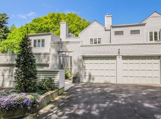 18 Beechwood Way, Briarcliff Manor, NY 10510