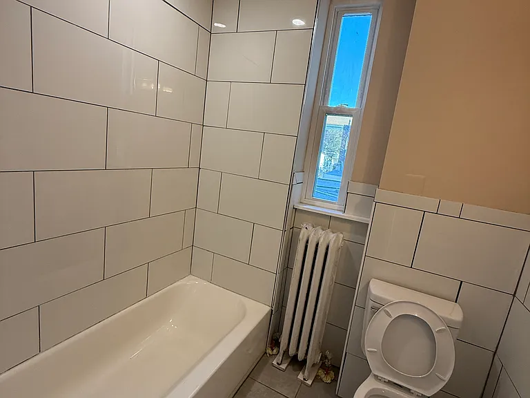 2423 E Allegheny Ave #3 — Photo 9