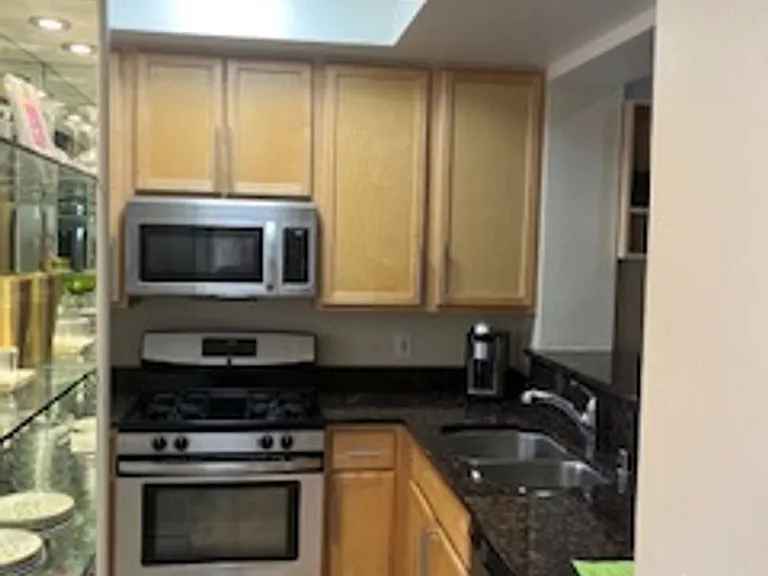 230 E Flamingo Rd #406 — Photo 5