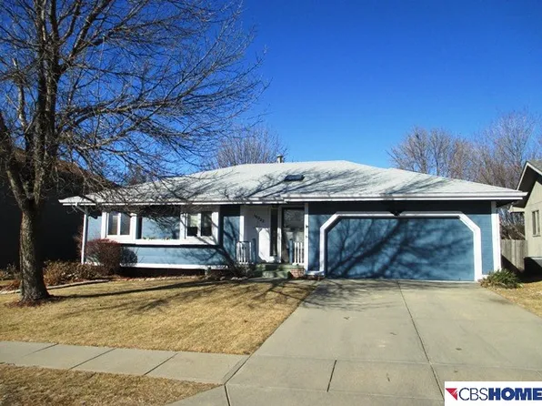 15322 Allan Dr, Omaha, NE 68137