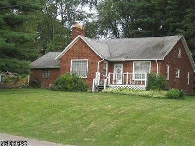 252 Nassau St E, East Canton, OH, 44730