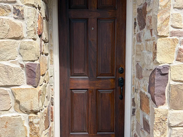 1505 Paige St — Photo 4