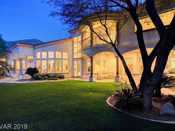 2nd image of 224 Hallett Cove Ct