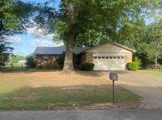 23 Westgate St, Searcy, AR 72143