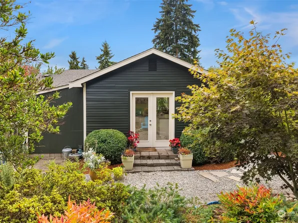 1032 SW 117th Street, Seattle, WA 98146