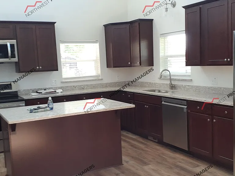 113 Centralia Alpha Rd — Photo 8