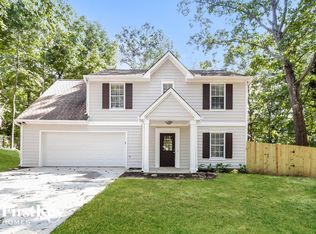 2215 Warren Dr, Marietta, GA 30106
