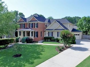 1080 Bascomb Farm Dr, Alpharetta, GA 30009