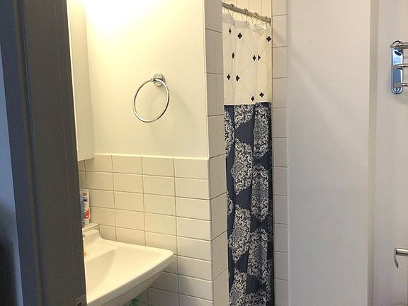 5th image of 146 Bowdoin St #62