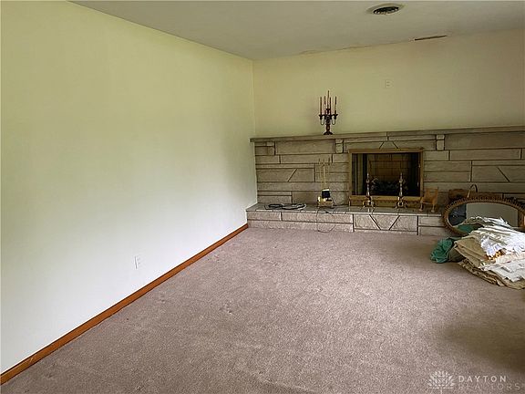 5th image of 4485 Little Ct