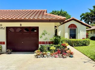 10952 Roebelini Palm Ct #B, Boynton Beach, FL 33437