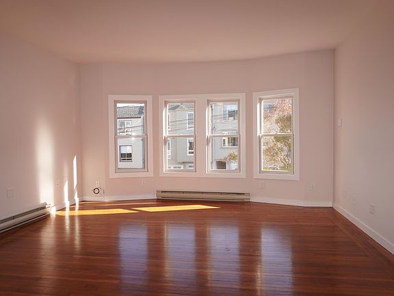 2nd image of 1459A Funston Ave