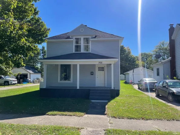 705 Illinois St, Walkerton, IN 46574