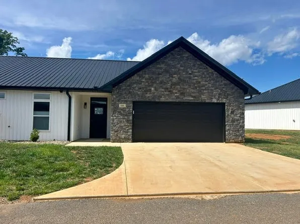 166 Lakeshore Bay Dr, Jefferson City, TN 37760