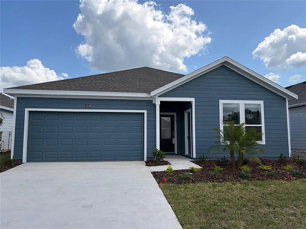 1 bed, 1.0 bath, 1825 sqft, $1,400 — Photo 2