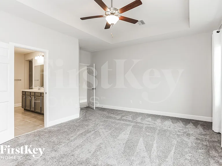 12069 Bridgehampton Rd — Photo 9
