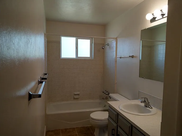 171 E 850 S #171 — Photo 5