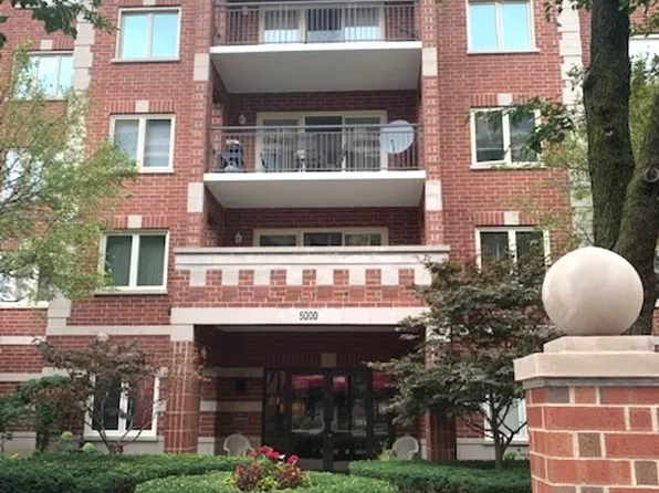 5000 Oakton St #1-206, Skokie, IL 60077