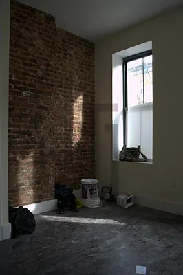 Rented by Loom Group | media 25