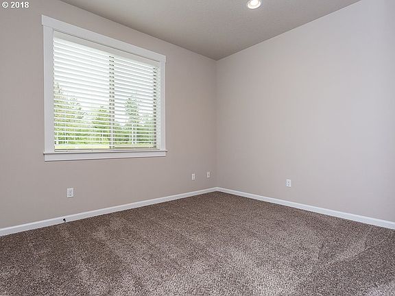 5th image of 107 Zephyr Dr