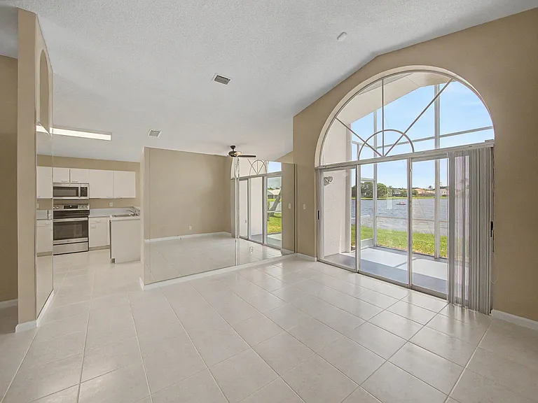 7218 Michigan Isle Rd — Photo 5
