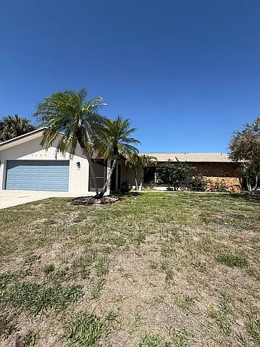 3185 Clifford St Photo 1