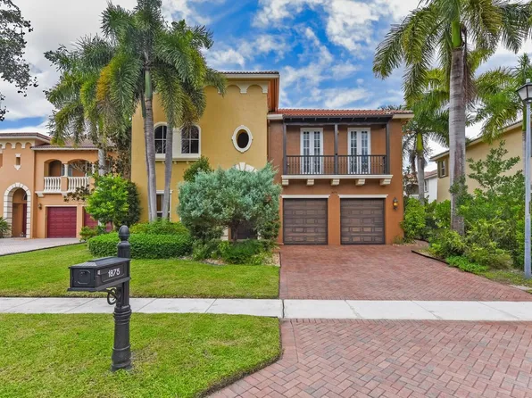 1875 Wood Glen Circle, West Palm Beach, FL 33411