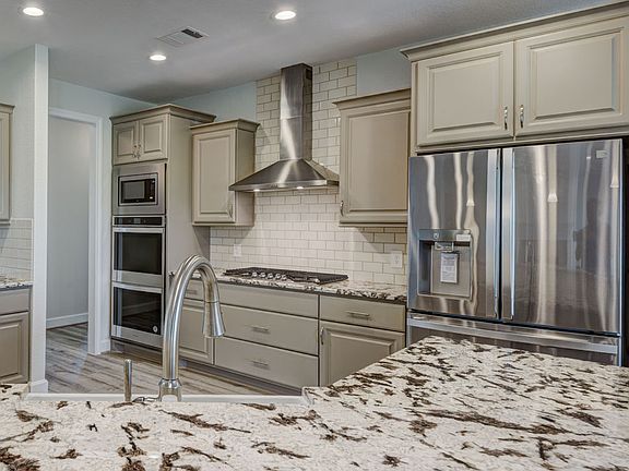 6th image of this home
