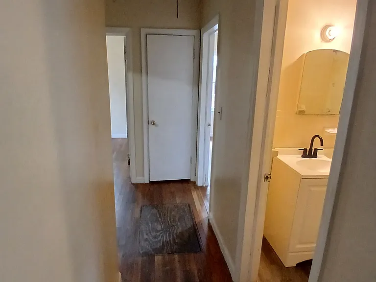 4213 Swann St — Photo 5