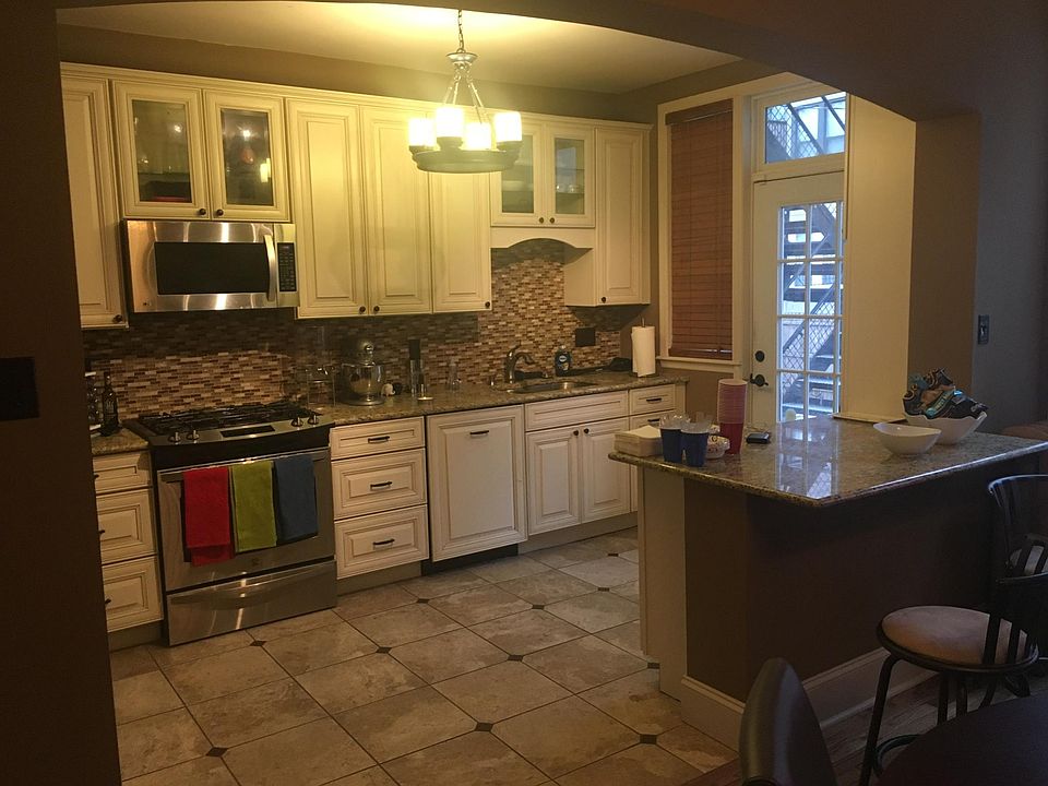 4946 Buckingham Ct, Saint Louis, MO 63108 | Zillow